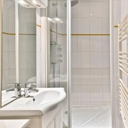 Elegant Pres De La Tour Eiffel - Ii Apartment *